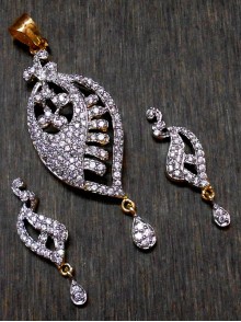 CZ Pendant With Earrings